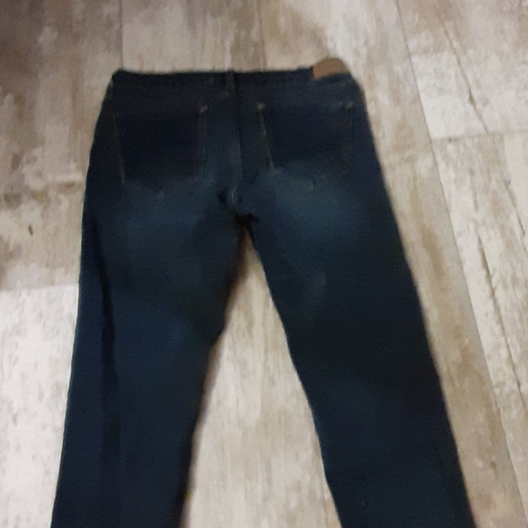 Jeans - Picture 2 of 2